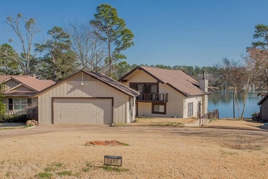 Welcome to your private lakefront retreat in the prestigious on Hide-A-Way Lake Golf Course in Texas - for sale on GolfHomes.com, golf home, golf lot