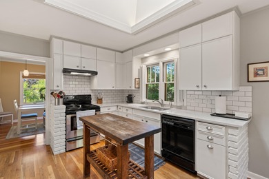 Rare Multi Generation Golf Course Property Opportunities abound on Rogue Valley Country Club in Oregon - for sale on GolfHomes.com, golf home, golf lot