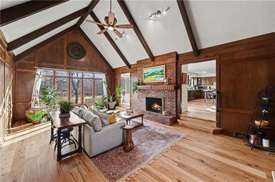 Stunning 1.5-story estate offering 4 bedrooms, 4.1 baths, a 2 on Country Club of Blue Springs in Missouri - for sale on GolfHomes.com, golf home, golf lot