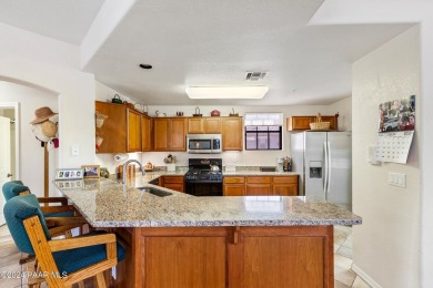 Beautifully maintained 3 BD condo in the gated Hassayampa on Capital Canyon Club in Arizona - for sale on GolfHomes.com, golf home, golf lot