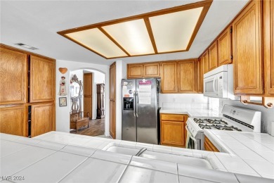 Welcome to this charming single-story, 3-bedroom, 2-bathroom on Los Prados Golf Course in Nevada - for sale on GolfHomes.com, golf home, golf lot