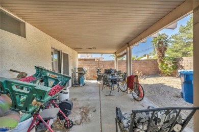 Welcome to this charming single-story, 3-bedroom, 2-bathroom on Los Prados Golf Course in Nevada - for sale on GolfHomes.com, golf home, golf lot