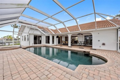 BURNT STORE ISLES! TIP LOT!  SPACIOUS 3 BEDROOM PLUS OFFICE, 3 on Twin Isles Country Club in Florida - for sale on GolfHomes.com, golf home, golf lot