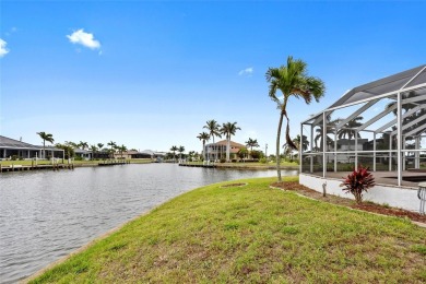 BURNT STORE ISLES! TIP LOT!  SPACIOUS 3 BEDROOM PLUS OFFICE, 3 on Twin Isles Country Club in Florida - for sale on GolfHomes.com, golf home, golf lot