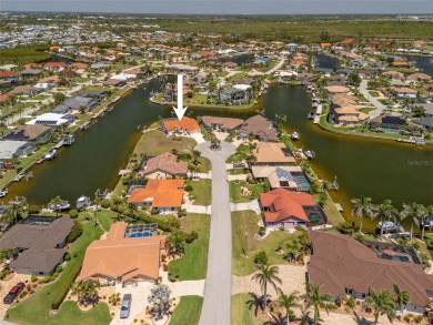 BURNT STORE ISLES! TIP LOT!  SPACIOUS 3 BEDROOM PLUS OFFICE, 3 on Twin Isles Country Club in Florida - for sale on GolfHomes.com, golf home, golf lot