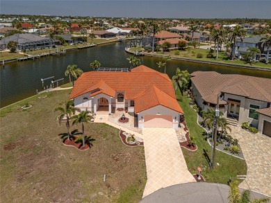 BURNT STORE ISLES! TIP LOT!  SPACIOUS 3 BEDROOM PLUS OFFICE, 3 on Twin Isles Country Club in Florida - for sale on GolfHomes.com, golf home, golf lot