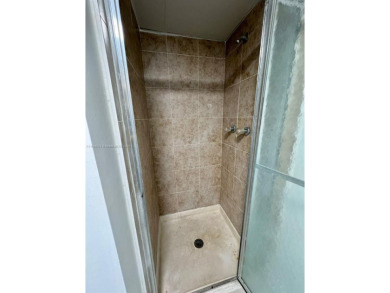 Nice spacious 2 bedroom, 2 bathroom needs some love . Washer and on Kings Point Golf -Flanders Way in Florida - for sale on GolfHomes.com, golf home, golf lot