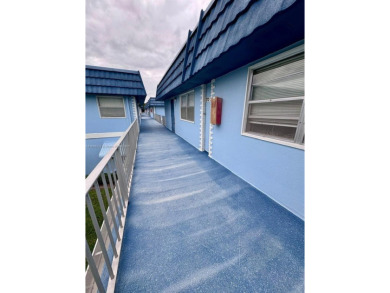 Nice spacious 2 bedroom, 2 bathroom needs some love . Washer and on Kings Point Golf -Flanders Way in Florida - for sale on GolfHomes.com, golf home, golf lot