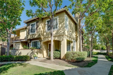 This 1,286 sqft corner-unit townhome is designed for both on Tustin Ranch Golf Club in California - for sale on GolfHomes.com, golf home, golf lot