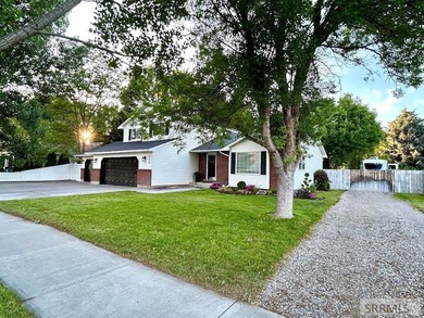 Exceptional Home with Custom Touches & Outdoor Perks in Fairway on Sage Lakes Municipal Golf Course in Idaho - for sale on GolfHomes.com, golf home, golf lot