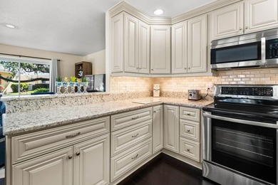 Welcome to this beautifully updated 1-bedroom, 1.5-bath condo in on Kings Point Executive Golf Course in Florida - for sale on GolfHomes.com, golf home, golf lot