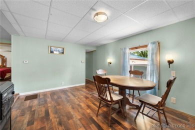 Perfect set up for someone that needs space inside and out with on Sycamore Creek Golf Club in Missouri - for sale on GolfHomes.com, golf home, golf lot