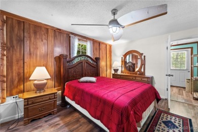 Perfect set up for someone that needs space inside and out with on Sycamore Creek Golf Club in Missouri - for sale on GolfHomes.com, golf home, golf lot