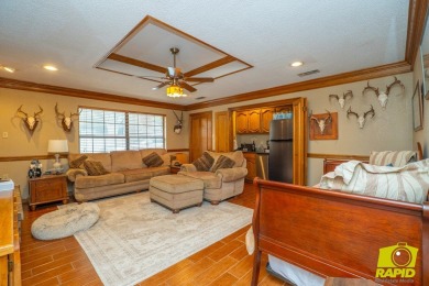 Wonderful Bentwood 3 bedroom, 4 bath home with in ground pool on Bentwood Country Club in Texas - for sale on GolfHomes.com, golf home, golf lot