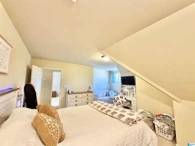 DISCOVER your dream home in the prestigious Timberline on Timberline Golf Club in Alabama - for sale on GolfHomes.com, golf home, golf lot