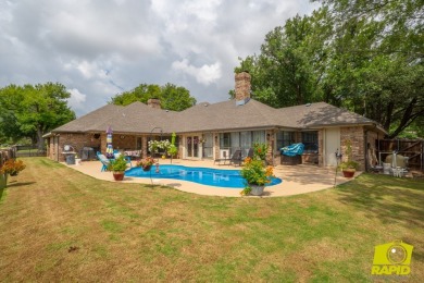 Wonderful Bentwood 3 bedroom, 4 bath home with in ground pool on Bentwood Country Club in Texas - for sale on GolfHomes.com, golf home, golf lot