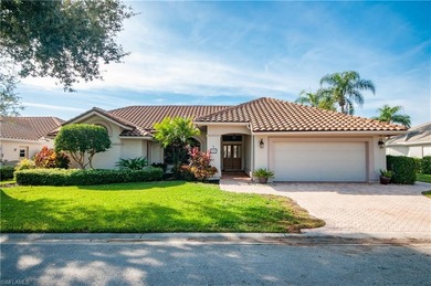 STUNNING ESTATE HOME WITH LAKE AND GOLF COURSE VIEWS: 
This on Worthington Country Club in Florida - for sale on GolfHomes.com, golf home, golf lot