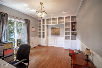 **Distinguished Executive Residence on Glenrochie Golf Course | on  in Virginia - for sale on GolfHomes.com, golf home, golf lot