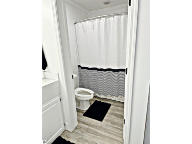 Recently renovated studio condo right in the heart of Shanty on Shanty Creek Golf Course in Michigan - for sale on GolfHomes.com, golf home, golf lot