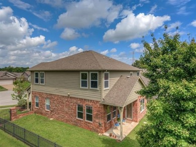 Discover this beautifully cared for 4-bedroom, 2 1/2  bath home on Broken Arrow Golf and Athletic Club in Oklahoma - for sale on GolfHomes.com, golf home, golf lot