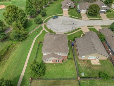 Discover this beautifully cared for 4-bedroom, 2 1/2  bath home on Broken Arrow Golf and Athletic Club in Oklahoma - for sale on GolfHomes.com, golf home, golf lot