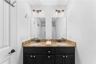 Welcome to this update 1,480 square foot home in the wooded on Bella Vista - Metfield Golf Complex and Country Club in Arkansas - for sale on GolfHomes.com, golf home, golf lot