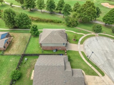 Discover this beautifully cared for 4-bedroom, 2 1/2  bath home on Broken Arrow Golf and Athletic Club in Oklahoma - for sale on GolfHomes.com, golf home, golf lot
