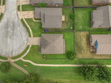 Discover this beautifully cared for 4-bedroom, 2 1/2  bath home on Broken Arrow Golf and Athletic Club in Oklahoma - for sale on GolfHomes.com, golf home, golf lot