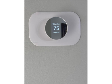 Corner Unit with Pool & Golf Course Views
Relax and enjoy on Colony West Country Club in Florida - for sale on GolfHomes.com, golf home, golf lot