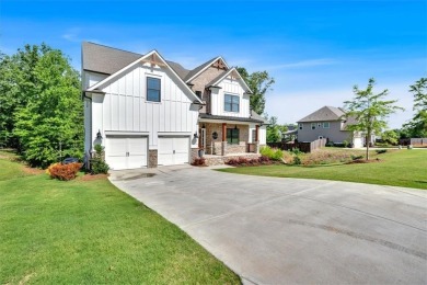 Beautiful Home in Golf Cart Friendly Community!
This stunning on The Plantation Golf Club in Georgia - for sale on GolfHomes.com, golf home, golf lot