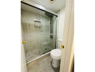 Perfect investment opportunity! Spacious and bright 3-bedroom on Pine Island Ridge Country Club in Florida - for sale on GolfHomes.com, golf home, golf lot