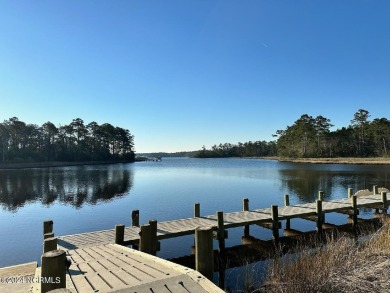 Peletier Shores Subdivision in Carteret Country has a lot to on Silver Creek Golf Club in North Carolina - for sale on GolfHomes.com, golf home, golf lot