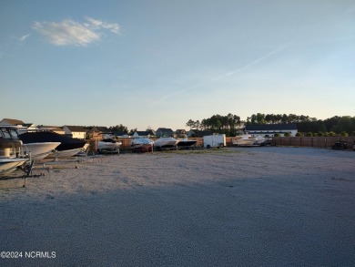 Peletier Shores Subdivision in Carteret Country has a lot to on Silver Creek Golf Club in North Carolina - for sale on GolfHomes.com, golf home, golf lot