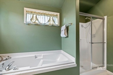 Wonderful home in an established neighborhood that has been very on Lakeview Golf Club in Idaho - for sale on GolfHomes.com, golf home, golf lot