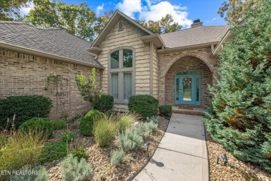 Beautiful, well-maintained, full brick wrapped golf home, built on Heatherhurst Golf Course in Tennessee - for sale on GolfHomes.com, golf home, golf lot