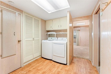 THE SELLER IS MOTIVATED! LARGE PRICE IMPROVEMENT! Step into your on Colonial Country Club in California - for sale on GolfHomes.com, golf home, golf lot