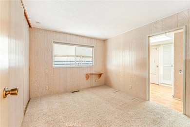 THE SELLER IS MOTIVATED! LARGE PRICE IMPROVEMENT! Step into your on Colonial Country Club in California - for sale on GolfHomes.com, golf home, golf lot