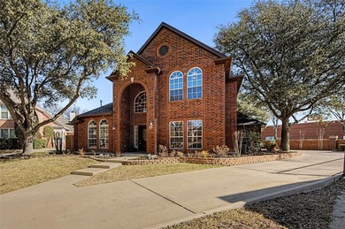 WOW! You don't want to miss seeing this beautiful 4-bedroom, 3 on The Golf Club at Fossil Creek in Texas - for sale on GolfHomes.com, golf home, golf lot
