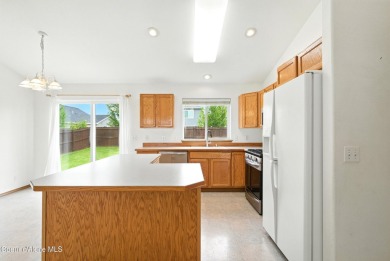 Welcome to Prairie Falls! This charming home is located right on Prairie Falls Golf Club in Idaho - for sale on GolfHomes.com, golf home, golf lot