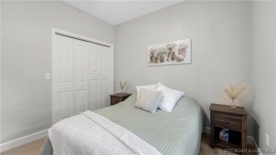 NEW CONSTRUCTION 2023 IN OAKWOOD HILLS ESTATES! One level home on Bayview Golf Course in Missouri - for sale on GolfHomes.com, golf home, golf lot