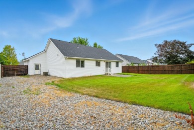 Welcome to Prairie Falls! This charming home is located right on Prairie Falls Golf Club in Idaho - for sale on GolfHomes.com, golf home, golf lot