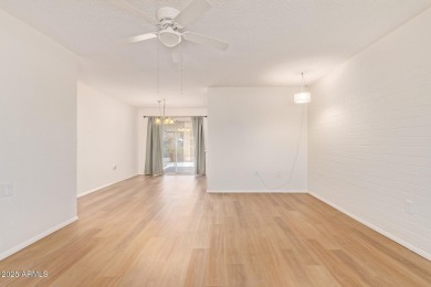 This cute, updated 2 bedroom is the perfect ''lock & leave'' on Sun City Country Club in Arizona - for sale on GolfHomes.com, golf home, golf lot
