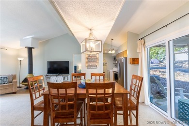 Location, Lifestyle & Convenience, this 1 has It All! Welcome to on The Oaks Golf Course in Missouri - for sale on GolfHomes.com, golf home, golf lot