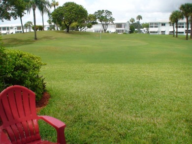 2 BR/1 BATH Pompano Beach Private Golf Community.  FIRST FLOOR on Leisureville Community Association in Florida - for sale on GolfHomes.com, golf home, golf lot