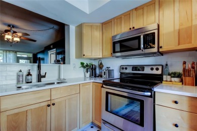 Welcome to this nicely updated 2 bedroom, 2 bathroom condo on Cove Cay Country Club in Florida - for sale on GolfHomes.com, golf home, golf lot