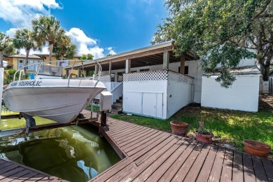 If you're looking for a waterfront investment or renovation on Rockport Country Club in Texas - for sale on GolfHomes.com, golf home, golf lot