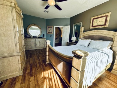 MOTIVATED SELLER!  Thinking about retirement, then look no on On Top of the World Golf Course in Florida - for sale on GolfHomes.com, golf home, golf lot