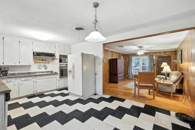 This charming single-story home offers 3 bedrooms, 1.5 bathrooms on Diamond Oaks Golf and Country Club in Texas - for sale on GolfHomes.com, golf home, golf lot