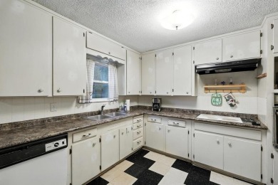This charming single-story home offers 3 bedrooms, 1.5 bathrooms on Diamond Oaks Golf and Country Club in Texas - for sale on GolfHomes.com, golf home, golf lot