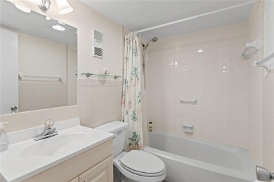 LOWEST PRICED THREE BEDROOM UNIT!! TOP SCHOOL DISTRICT! Spacious on  in Florida - for sale on GolfHomes.com, golf home, golf lot
